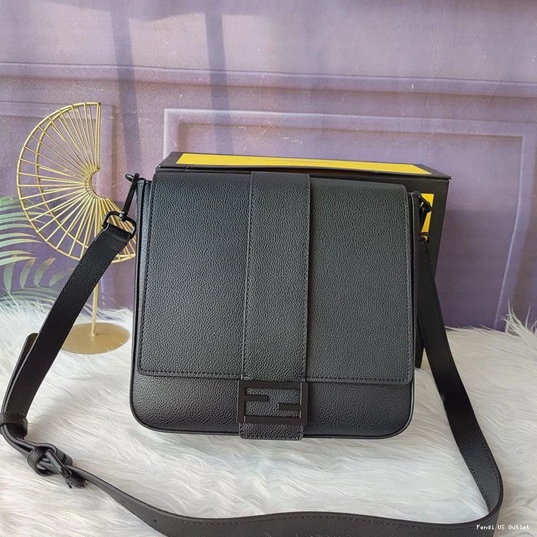 Cheap HOT In Romano Fendi Baguette Black Cuoio Leather Medium Messenger 0718
